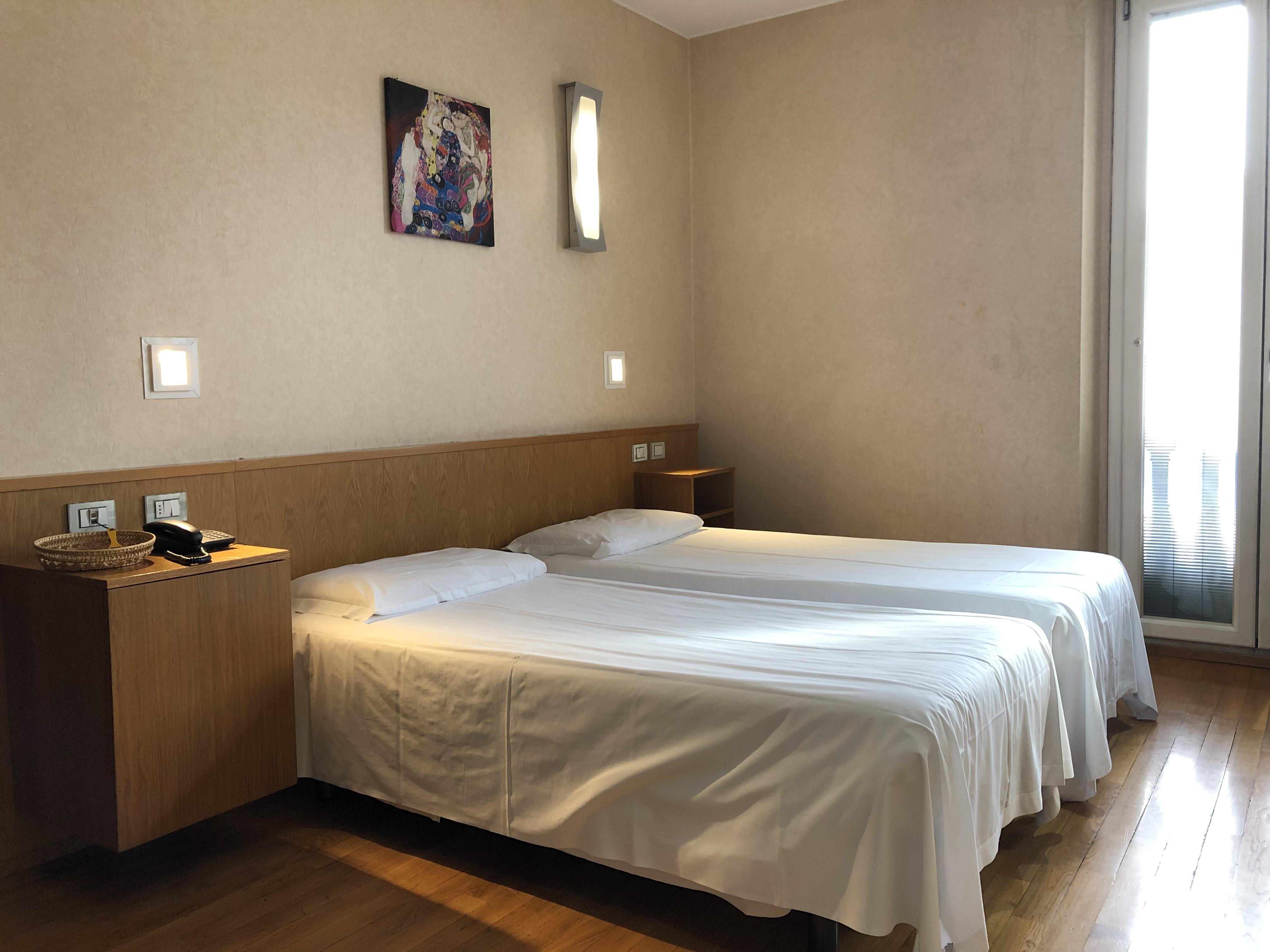Eurohotel Milan Exterior photo