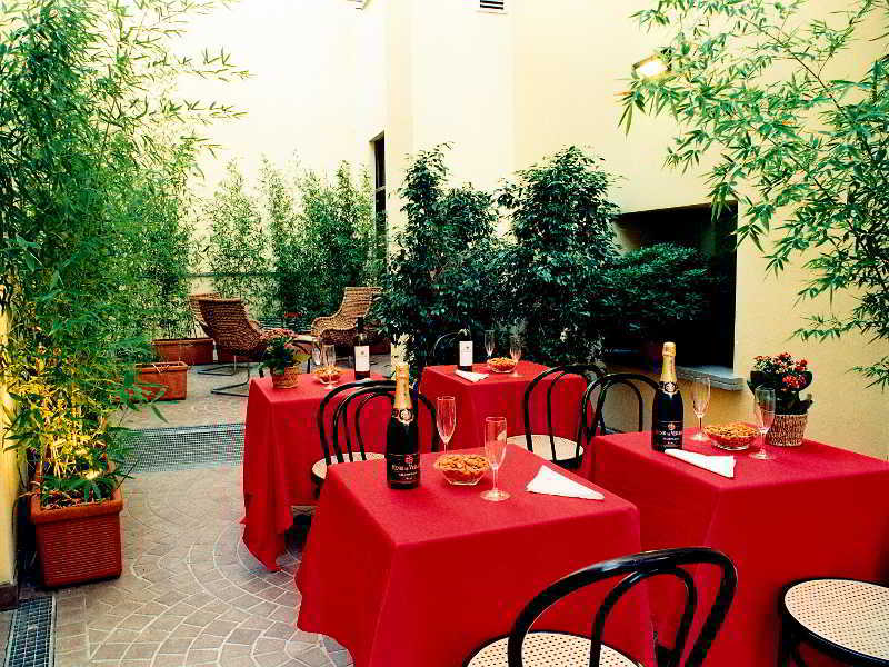 Eurohotel Milan Exterior photo